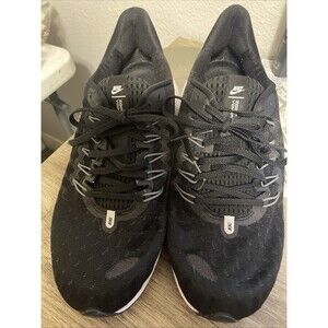 Nike Zoom Vomero 14 Running Shoes Black White Women’s Size 10 AQ3127-011